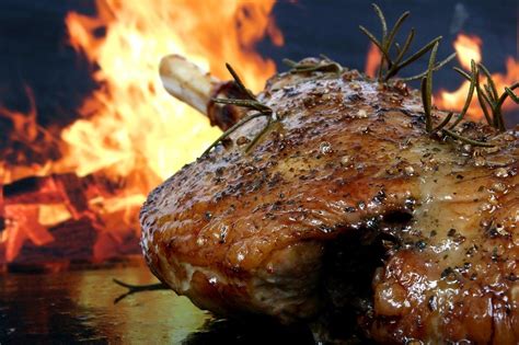 Spit Roast Hog A Beneficial Food To Your Health Spit Roast Caterers