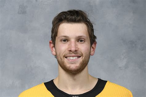 Bruins Sign Depth Goalie Callum Booth To 1 Year Contract Stanley Cup