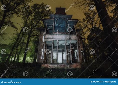 Old Haunted Abandoned Mansion