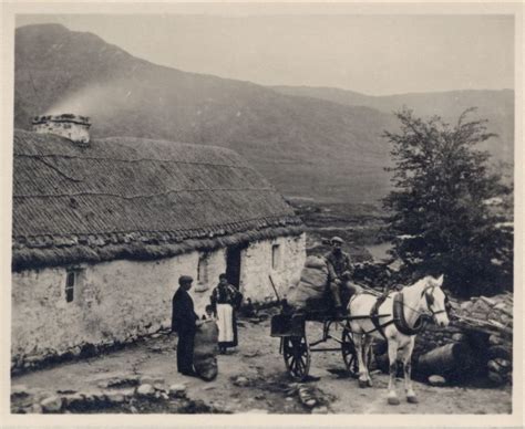 Rare And Amazing Pics Capture Irish Life From The Late 19th Century