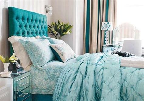 Impressive Turquoise Wallpaper Decorating Ideas For Bedroom Design Pics