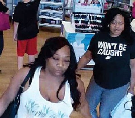 Shoplifting Suspect Wore Wont Be Caught Top Shes Still Not Been Caught Metro News