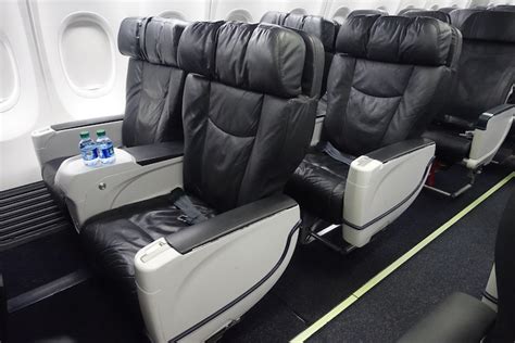 What S Alaska Airlines First Class Like One Mile At A Time