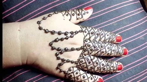 See more ideas about design, simple designs, melbourne house. Beautiful simple mehndi designs for kids hand-beauty ...