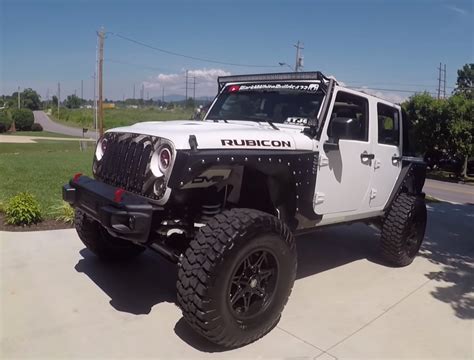Daily Driving A Jk Jeep Wrangler Unlimited Rubicon On 37s