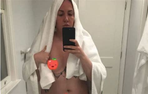 Lena Dunham Aparece Nua Em Clique E Web Pira Ofuxico