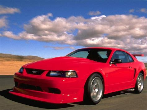 Though there were few comfort features offered, the cobra r came equipped with the best performance equipment available. 2001 Ford Mustang SVT Cobra - Overview - CarGurus