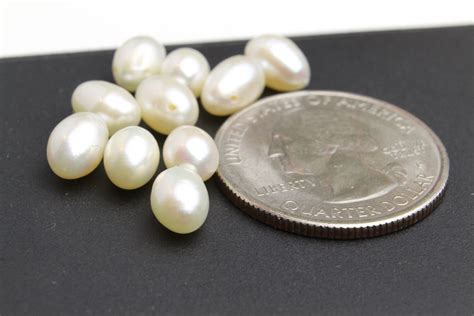 White Freshwater Rice Pearls Approx X Mm Pcs Top Side Etsy New Zealand