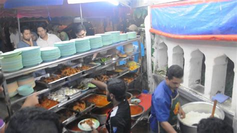 Nasi kandar spread, ibrahim maju restaurant off jalan sungai besi. Nasi Kandar Beratur - YouTube