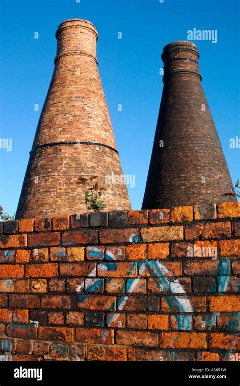 Bricks In Kilns Hi Res Stock Photography And Images Alamy