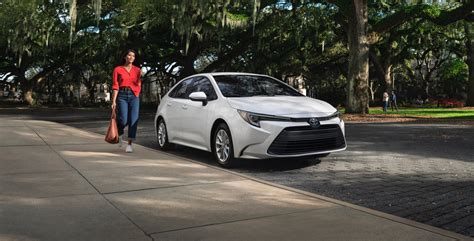 Toyota Corolla Gets A Facelift And More Standard Power The Torque Report Public News