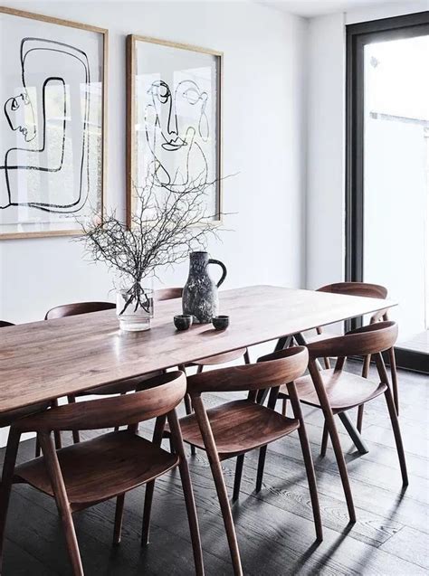 View Minimalist Dining Table Decor Pics Tyler R Lipinski