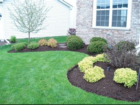 Front Yard Design With Mulch