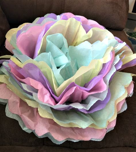 How To Make Easy Tissue Paper Flowers
