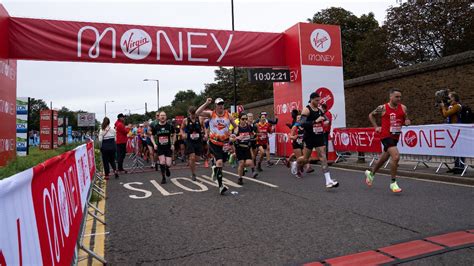 London Marathon Start Time When Does The 2024 Race Begin Coach