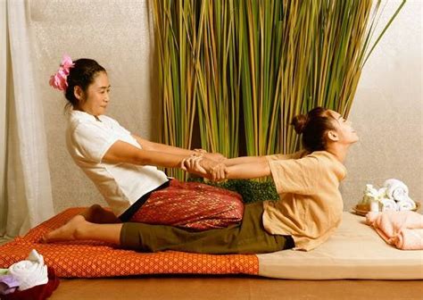 6 Manfaat Thai Massage Yang Sayang Untuk Dilewatkan