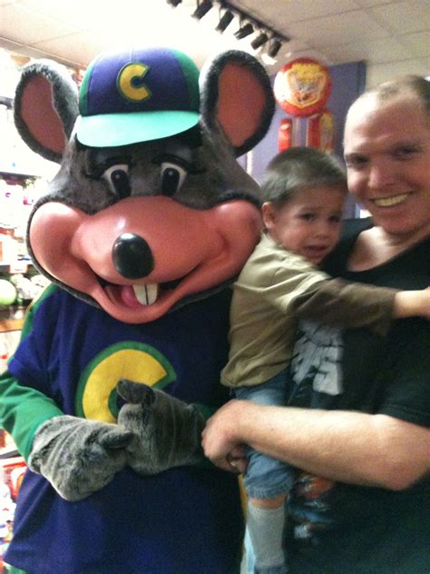 Chuck E Cheese