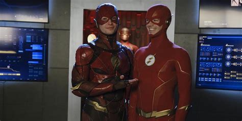 ¿grant gustin aparece en la película de the flash