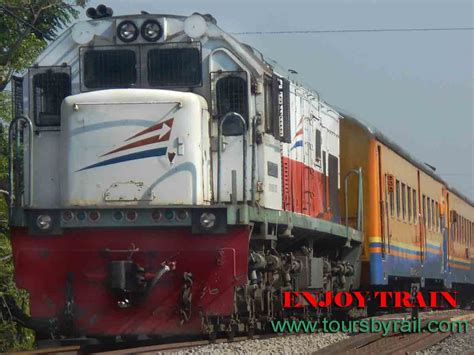 Jadwal kereta api kamandaka semarang ke tegal. Jadwal dan Rute Kereta Api Kamandaka Desember 2020 - Tours ...