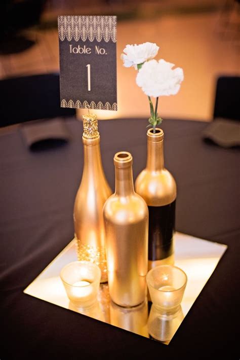 20 Black And Gold Centerpiece Ideas