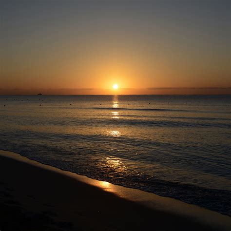 Download Wallpaper 2780x2780 Sea Beach Sunset Ebb Sun Reflection