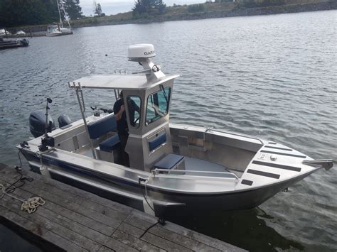 20' Centre Console Aluminum Boat - by Silver Streak Boats Ltd.