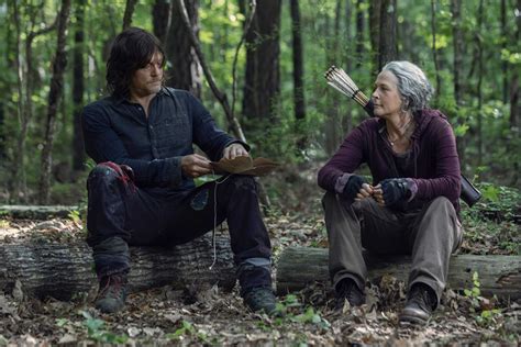 Daryl And Carol Getting Spinoff Series The Walking Dead Done After