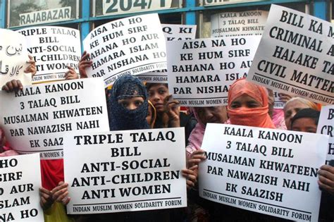 Triple Talaq India Criminalises Muslim Instant Divorce Bbc News
