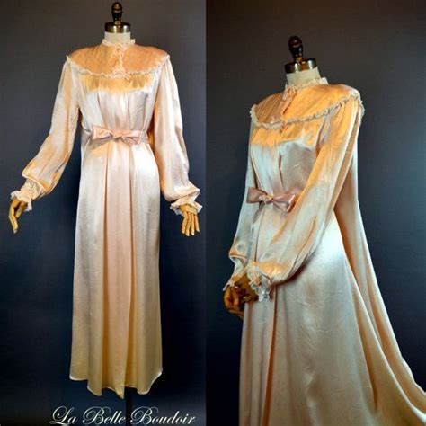 Goodnight Hollywood Vintage 40s Panel Back Robe Satin Etsy Dresses