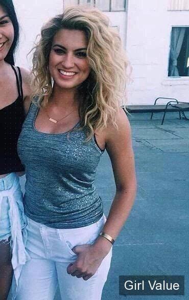 Tori Kelly In Tank Top Blue T Shirt Tori Kelly Hair Curly Hair