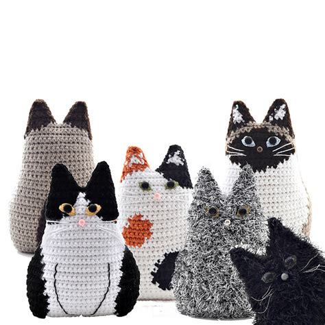 Cat Pillows Stuffed Kittens Pattern By Ralitza Zolayka Cat Pillow