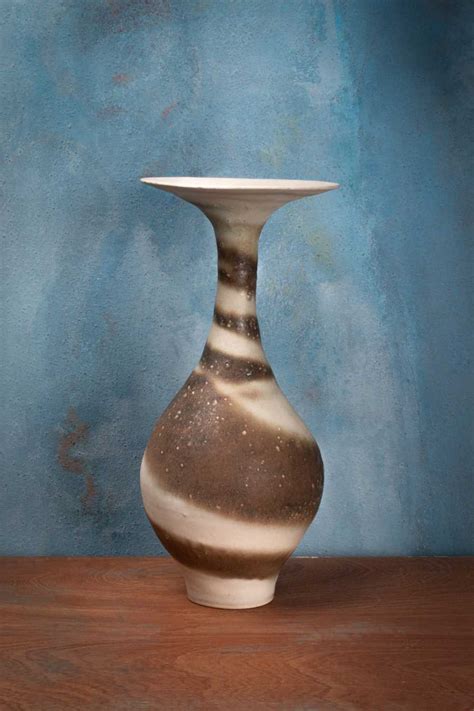 Lot 2 Dame Lucie Rie 1902 1995