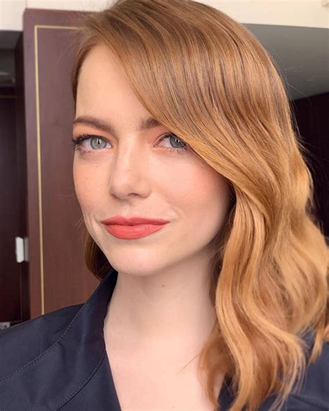 who wants to watch me cum for emma stone or brie larson scrolller