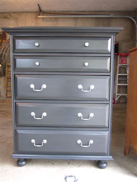 I mean before you put the wax and glaze on. Tall Charcoal Dresser - Annie Sloan Graphite Chalk Paint ...