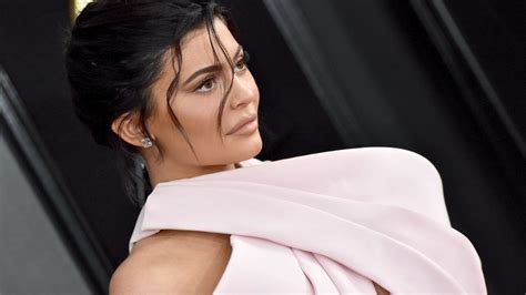 Kylie Jenner Loses Instagram Followers Famous Person