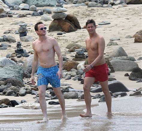 Neil Patrick Harris And Husband David Burtka Share Kiss At Beach In St Barths Daily Mail Online