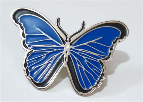 Butterfly Lapel Pin Fancy Lapel Pin Enamel Pins लैपेल पिंस