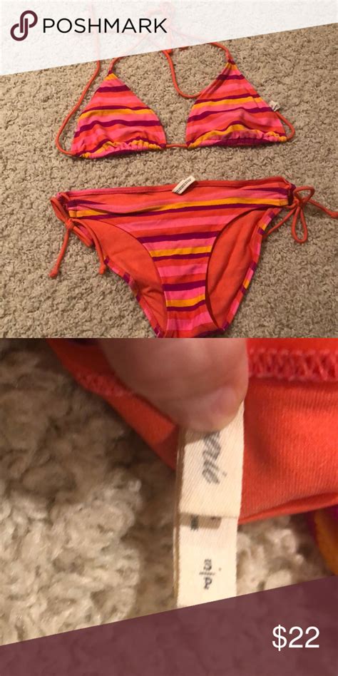 Aerie Striped Bathing Suit Only Worn Once Pretty Stripped Bathing Suit Does Not Have Cups