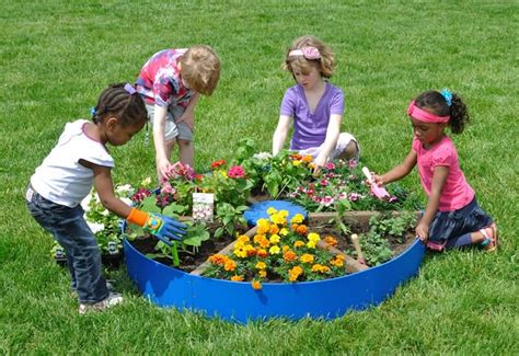 Gardening Activities For Kids To Be Involved In For Pcs Home
