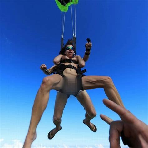 Head C Now Extreme Sports Tandem Skydiving Sex Head Freaking Grass Wwwwwww With Images