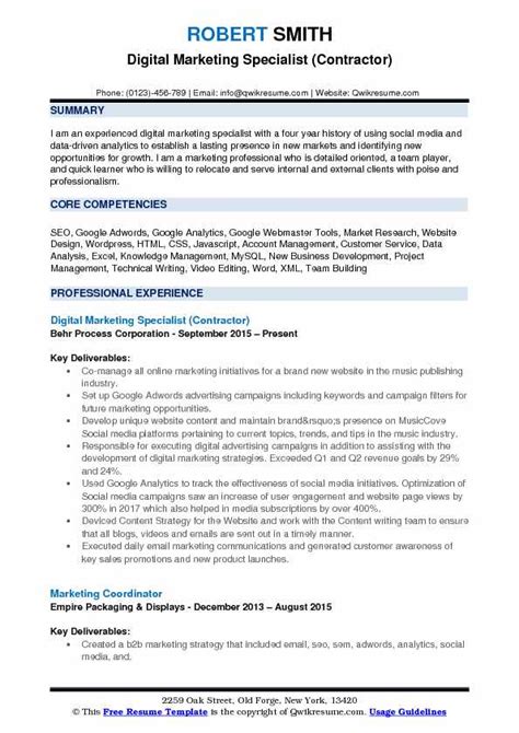 The digital marketing manager has to devise great online strategies and plan accordingly for a perfect promotional campaign for a business through all the possible digital your resume should bring your capability in marketing and then digital media. Digital Marketing Specialist Resume Samples | QwikResume