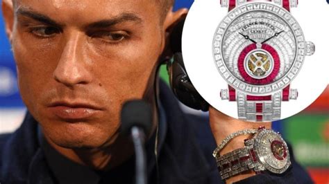 Weltfußballer Und Milliardär Cristiano Ronaldos Uhren