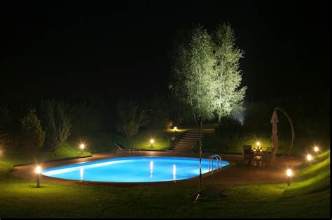 20 30 landscape lighting around pool