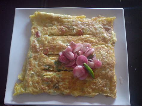 2 batang daun salam : Resep Kuliner Nusantara: cara memasak martabak aceh