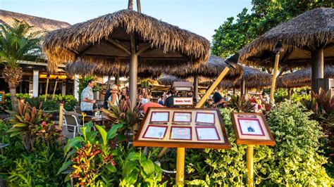 9 Great Dining Options While Visiting The Kaanapali Beach