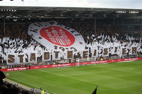 Da wird sich noch etwas tun. 2. Bundesliga: why FC St. Pauli is the world's second team ...