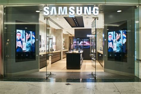 Discover Samsungs New Experience Store At Canary Wharf Samsung