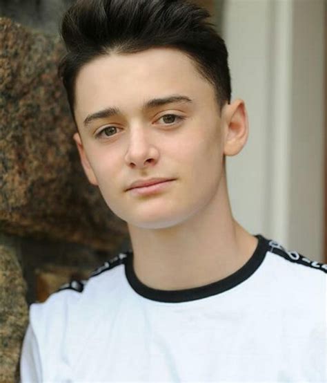 Noah Schnapp ️ ️ ️ Hermoso ️ ️ ️ Future Boyfriend Future Husband Will