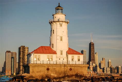 Chicago Lighthouse Chicago Lighthouse Shadow Play City Life Willis