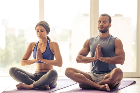 Posturas De Yoga En Pareja Para Hacer En Casa Todo Saldr Bien